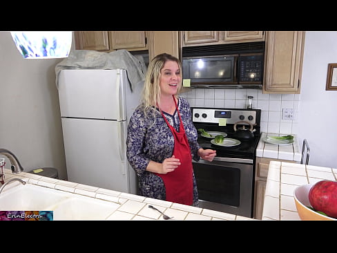 ❤️ Stepmom ħalib lilu fil-kċina qabel id-data tiegħu ️❌ Video tal-ħakk fil-porn mt.extratorrents.top ❌️