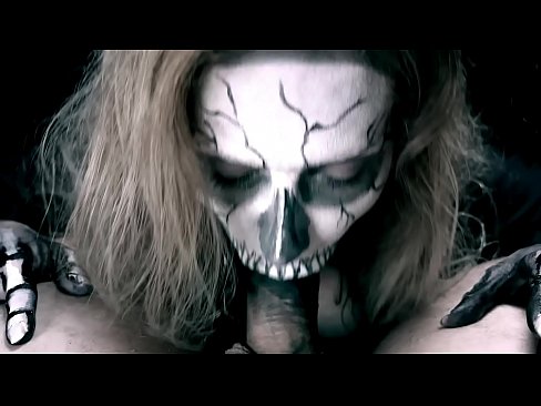 ❤️ Tfajla tad-dimostrazzjoni terda vit b'ħalqha iswed u tibla' cum. ️❌ Video tal-ħakk fil-porn mt.extratorrents.top ❌️