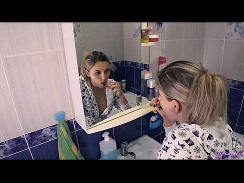 ❤️ Hack ma 'żgħażagħ fil-piġami truf orali cum fil-ħmar - letty iswed ️❌ Video tal-ħakk fil-porn mt.extratorrents.top ❌️